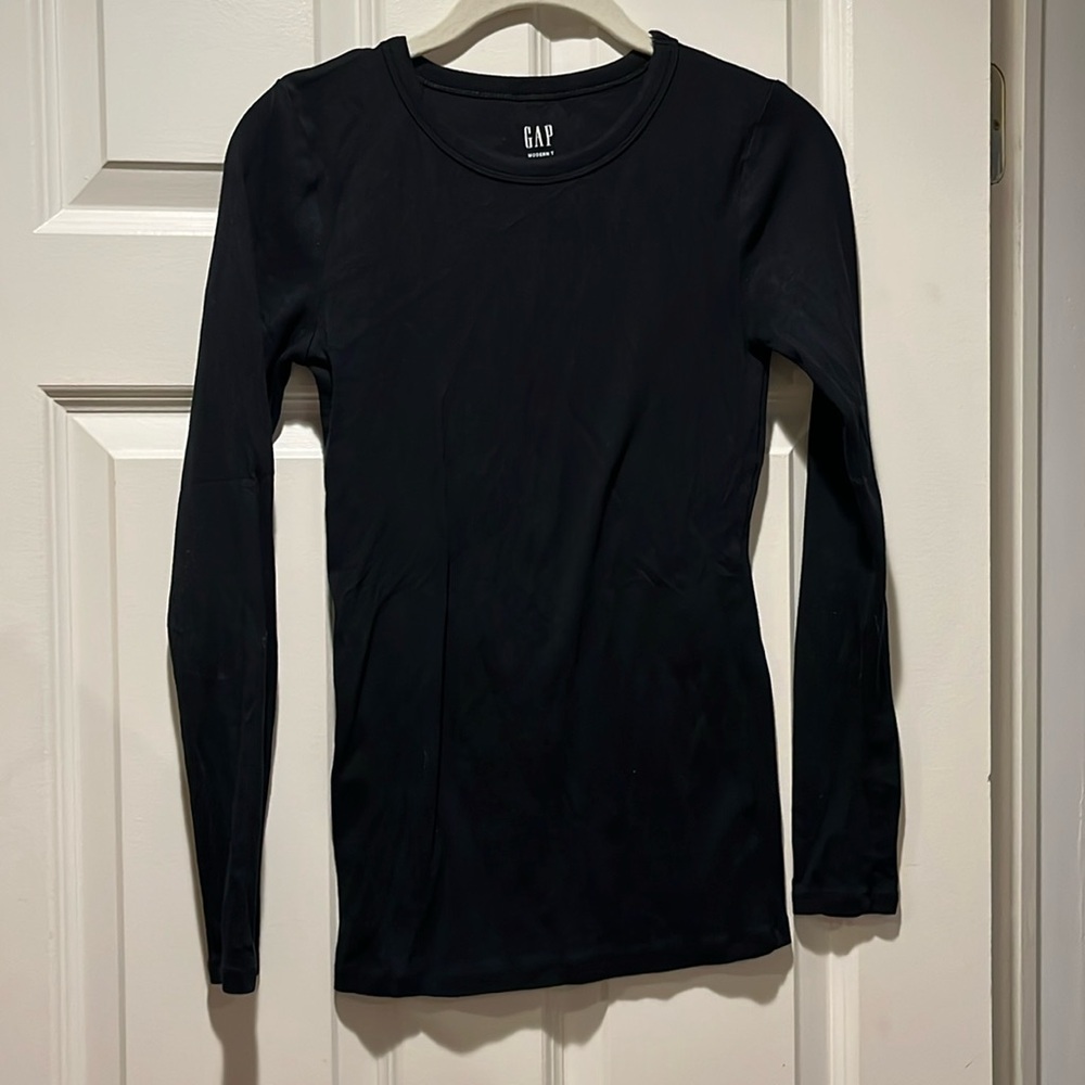 GAP Classic Black Long Sleeve Shirt